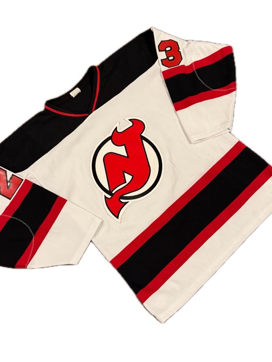 Athletic Knit Other - Athletic Knit New Jersey Devils NHL Hockey Jersey Men's M Medium